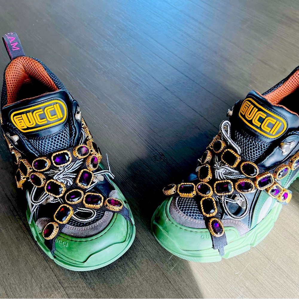 Gucci flashtrek sneakers